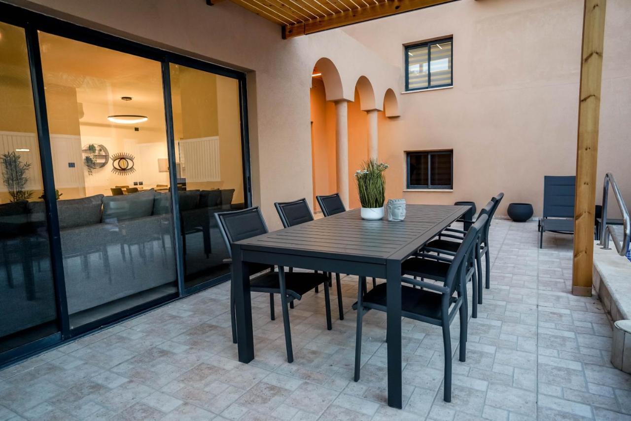 וילה רוני בריכה מחוממת Villa Roni Heated Pool Eilat Exterior foto