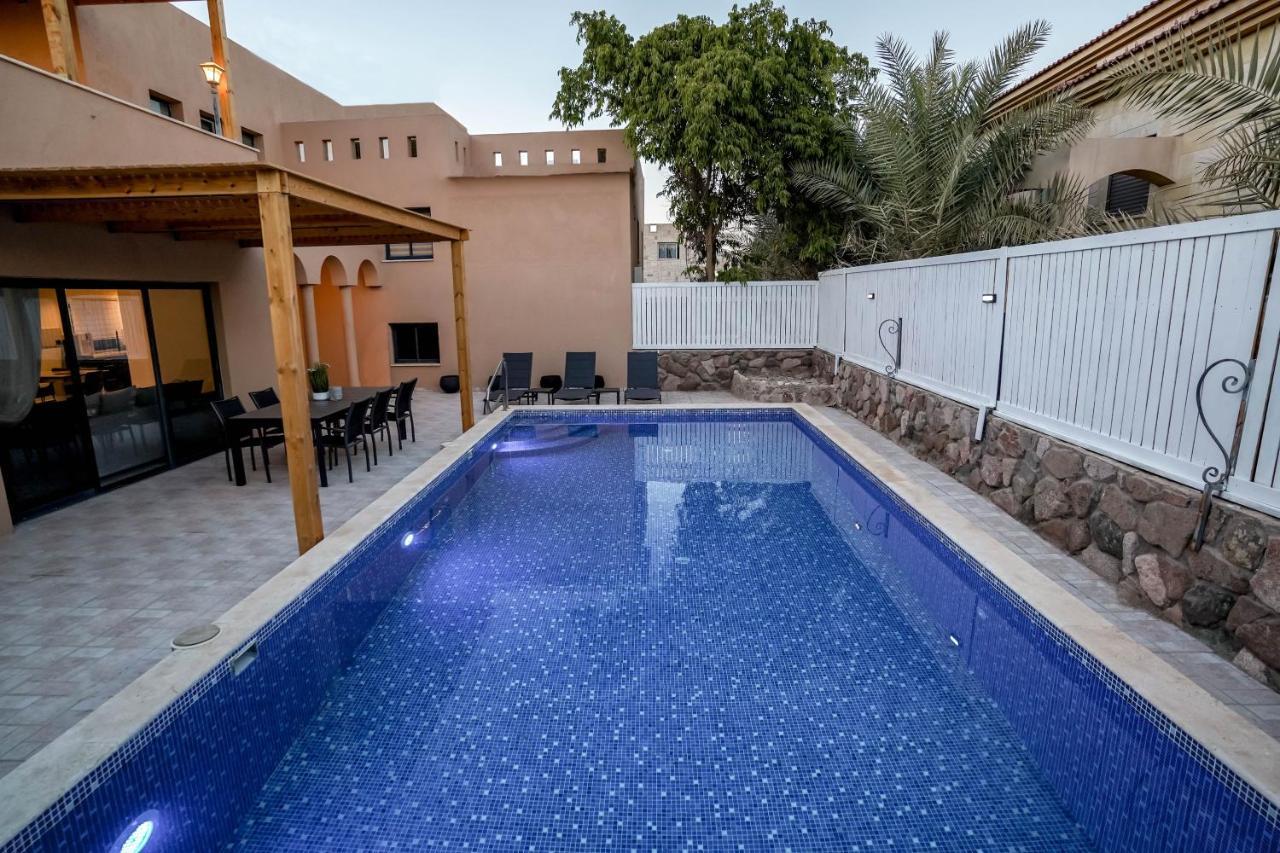 וילה רוני בריכה מחוממת Villa Roni Heated Pool Eilat Exterior foto